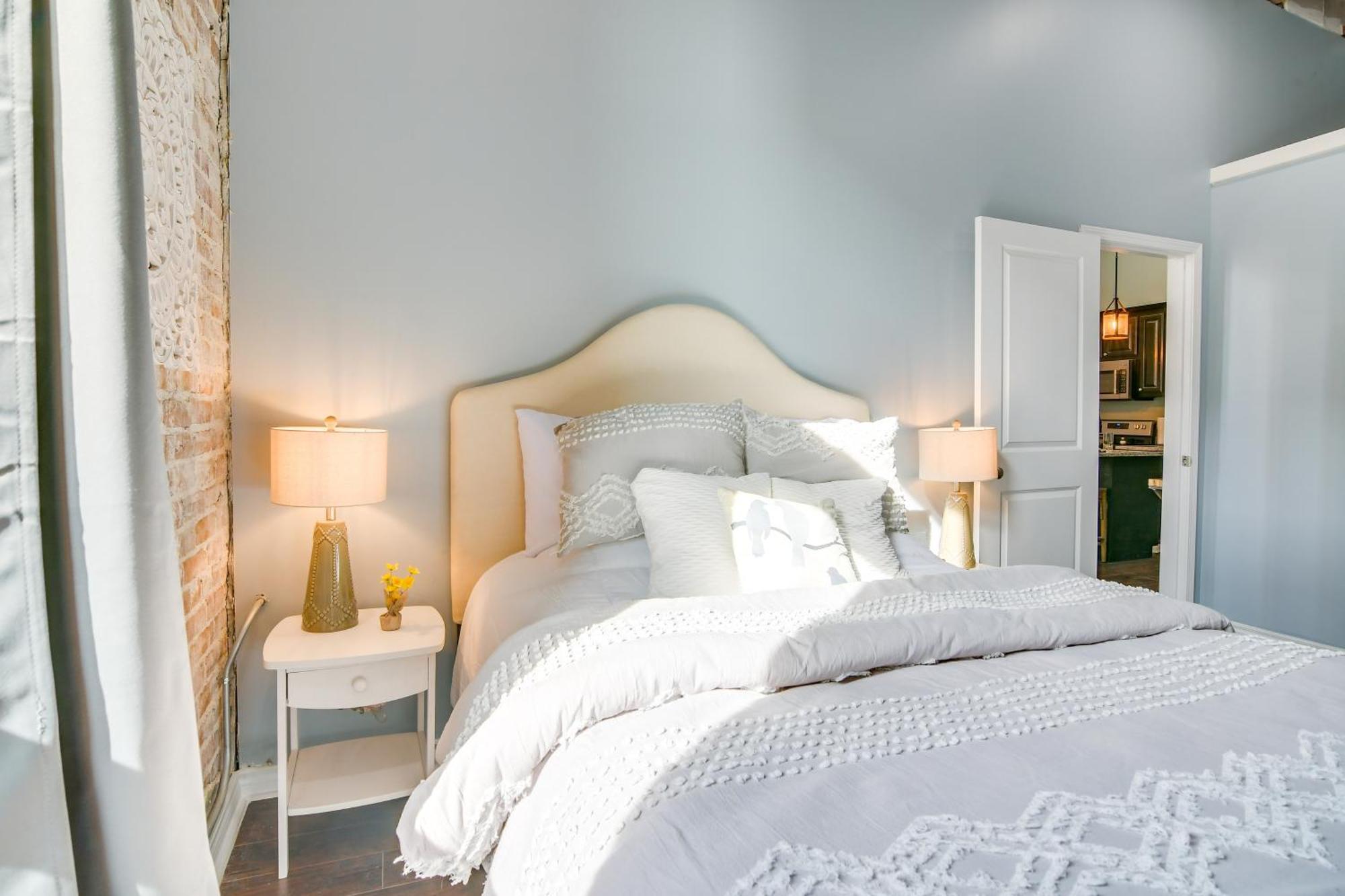 Dtwn Loft In The Heart Of Monett Pets Welcome! Eksteriør bilde